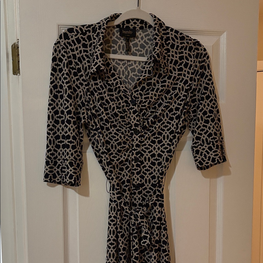 Laundry By Shelli Segal Black and White Long Sleeve Dress